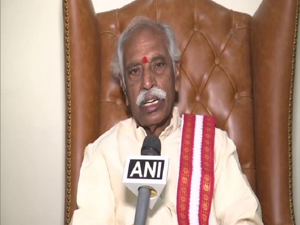 Former Union Minister Bandaru Dattatreya speaking to ANI on Saturday in Hyderabad. Photo/ANI