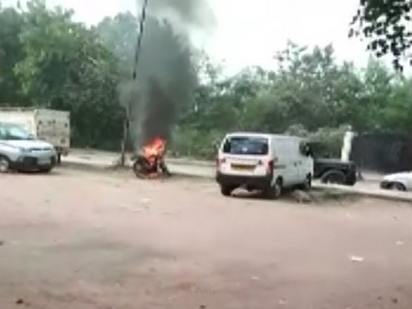 Man sets bike on fire after it was towed away by police. Photo/ANI