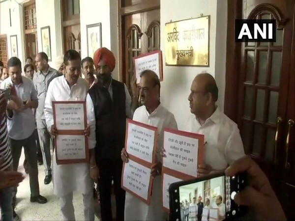 BJP and SAD MLAs protesting outside Delhi CM's office on Friday. Photo/ANI