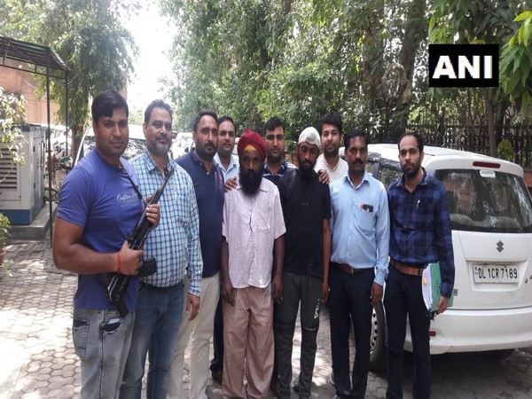 Delhi Police busts interstate gun smuggling racket. (Photo/ANI)