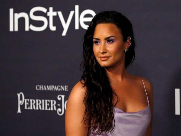 Singer Demi Lovato