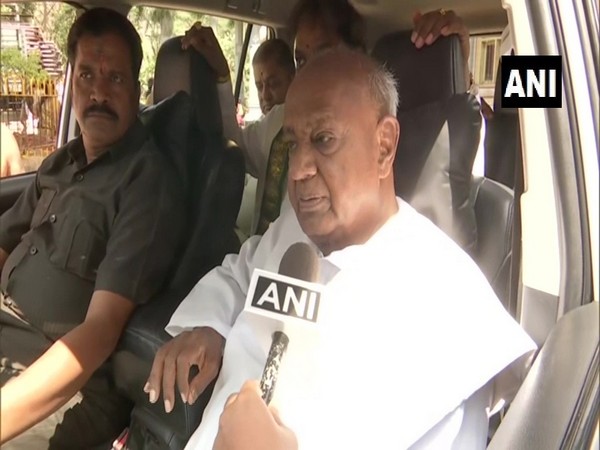 JD(S) chief and former PM HD Deve Gowda speaking to ANI in Bengaluru on Sunday.