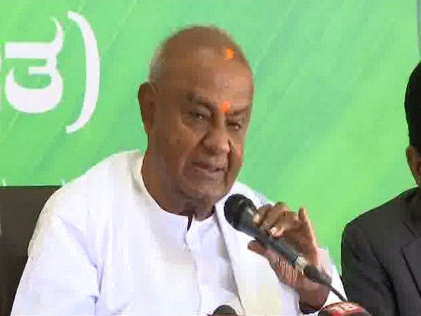 JD (S) supremo and former Prime Minister HD Deve Gowda (File photo)