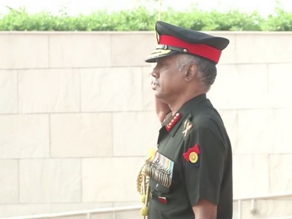 Retiring Army Vice Chief Lt Gen Devraj Anbu pays tributes at the National War Memorial in New Delhi on Friday. (Photo/ANI)
