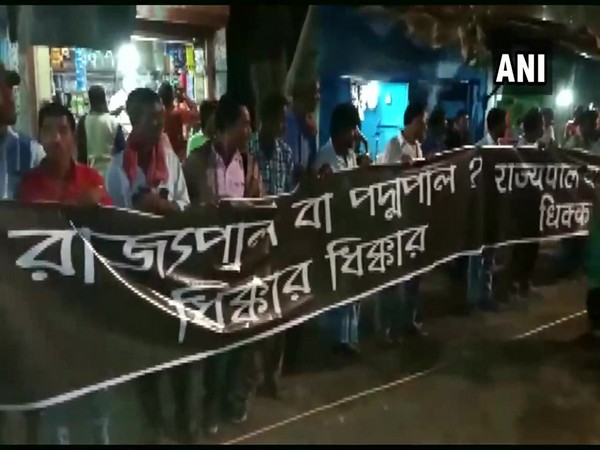 'Shame Shame Governor' posters shown to West Bengal Governor Jagdeep Dhankhar in Howrah on Saturday.