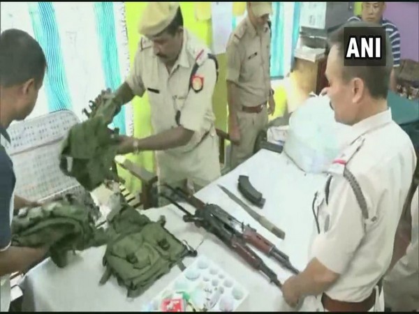 The weapons recovered from the arrests in Dibrugarh, Photo/ANI
