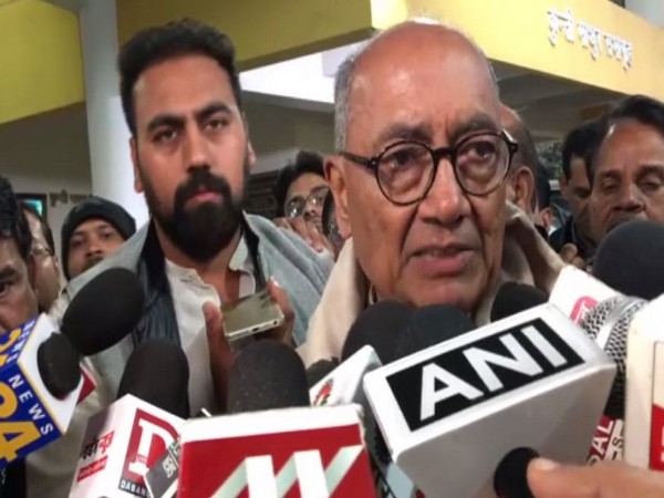 Congress leader Digvijaya Singh speaking to reporters in Indore. Photo/ANI