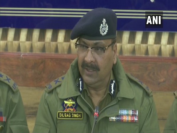 Jammu and Kashmir DGP Dilbag Singh addressing a press conference in Srinagar.