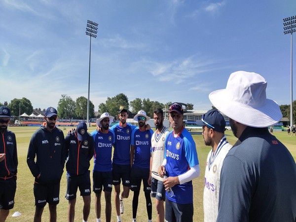 Rahul Dravid with Team India. (Photo- BCCI)