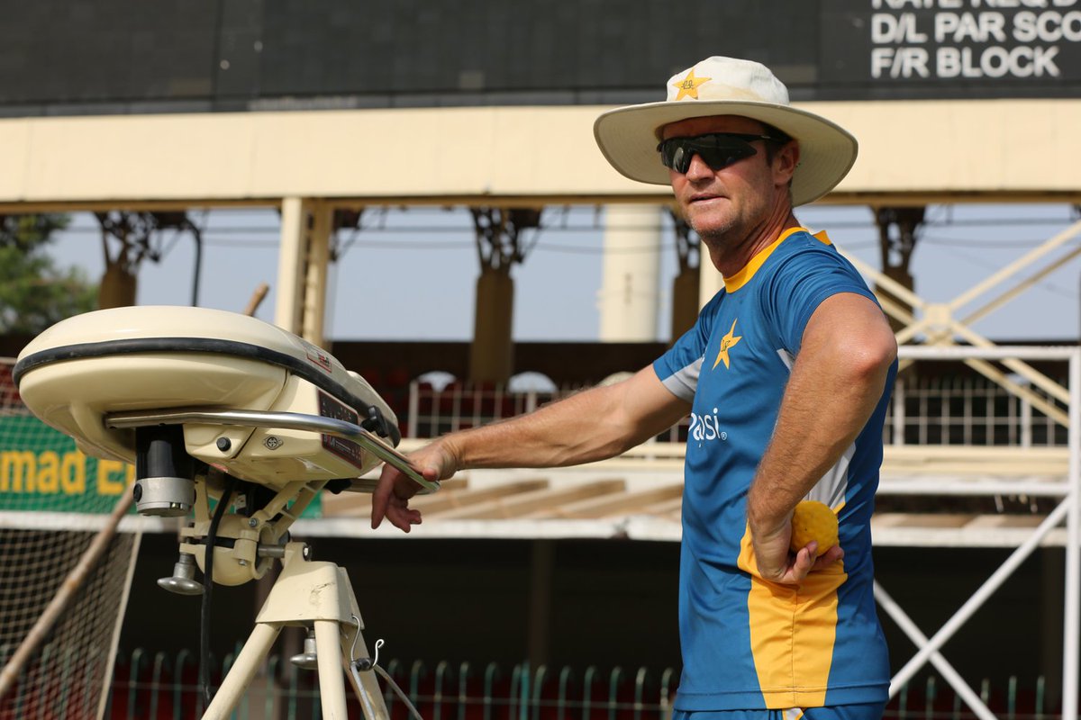 Pakistan batting coach Grant Flower (Photo/ PCB Official Twitter)