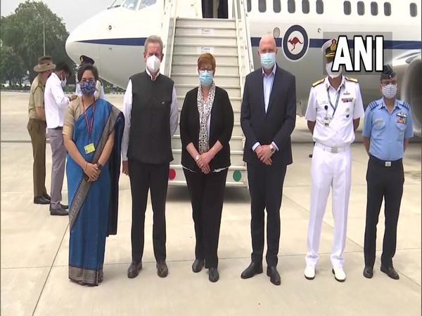 Australian ministers at Air Force Station, Palam in New Delhi. Photo Courtesy: Twitter/MEAIndia