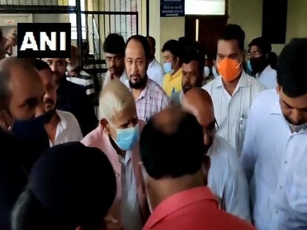 Chhattisgarh Chief Minister Bhupesh Baghel's father Nand Kumar Baghel being taken to court in Raipur (Photo/ANI)