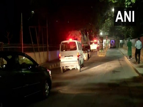Oxygen tanker arriving at Sir Ganga Ram Hospital in Delhi on Wednesday. (Photo/ANI)