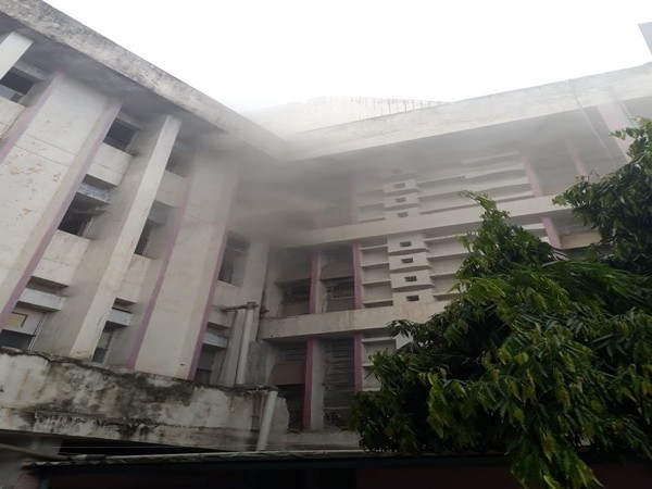 Fire broke out at third floor of ESI Hospital (Photo/ANI)