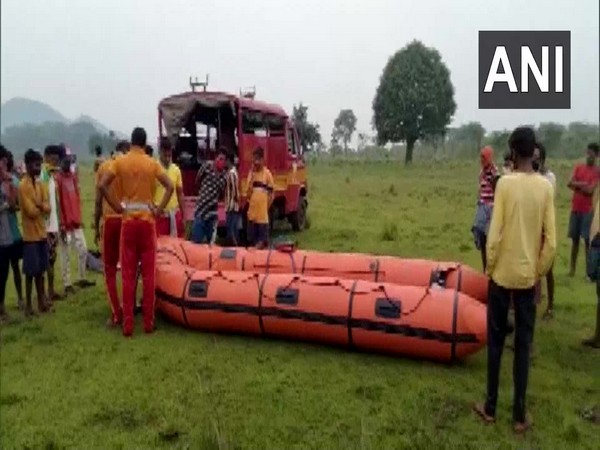 Rescue operations are underway after a boat capsizes in Sileru river (Photo/ANI)