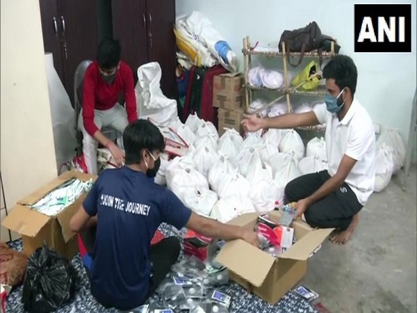 Rugby players help families by providing oxygen cylinders and ration