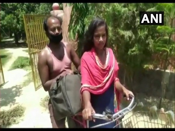 An image of Jyoti Kumari and her father from last year (Photo/ANI)