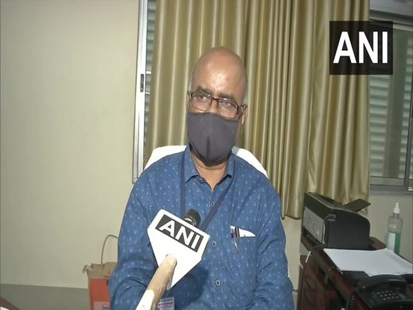 Bihar State Pollution Control Board Scientist Navin Kumar speaking to ANI in Patna on Wednesday. [Phto/ANI]
