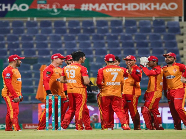 Islamabad United defeated Lahore Qalandars by 28 runs (Image: Islamabad United )