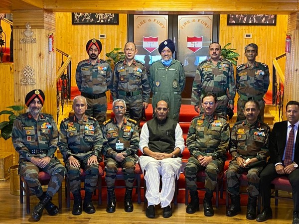 Defence Minister Rajnath Singh along with Army officers (Photo/ANI)