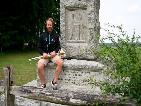Kane Williamson with WTC mace (Photo: Twitter/ Blackcaps) 