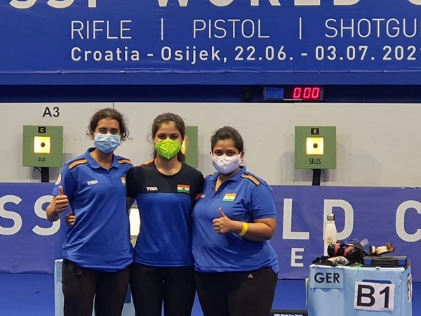 Indian shooting team after the win (Image: NRAI)
