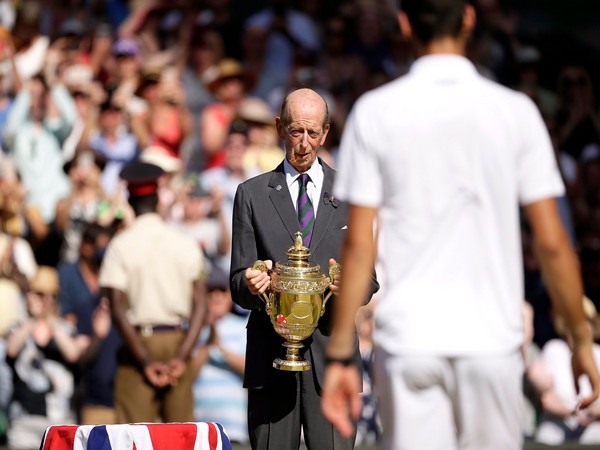 The Duke of Kent presenting Wimbledon Trophy to Novak Djokovic. (Photo: Twitter/The Royal Family)
