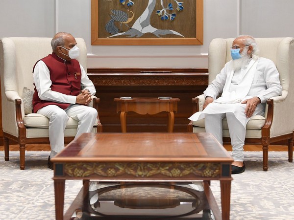 Tamil Nadu Governor with PM Modi