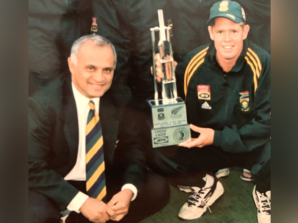 Goolam Rajah and Shaun Pollock (Photo: Twitter/Shaun Pollock)