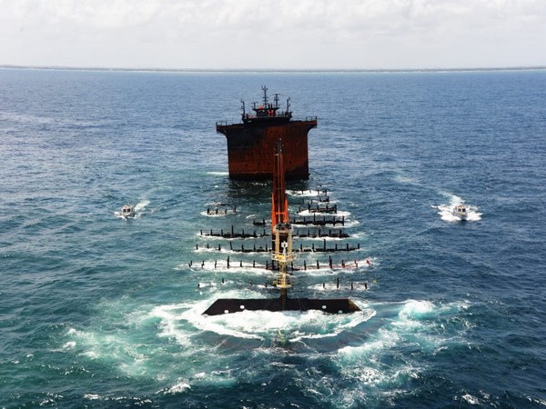 Survey being carried out around around MV Xpress Pearl.