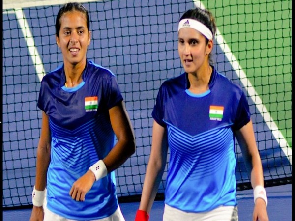 Ankita Raina and Sania Mirza (Photo/ Kiren Rijiju Twitter)