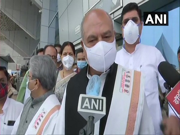 Uttarakhand BJP observer Narendra Singh Tomar at Dehradun airport
