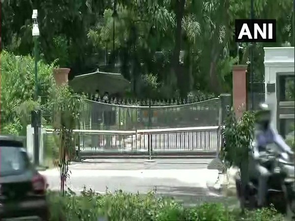 Meeting underway at PM Modi's residence ahead of Union Cabinet ...