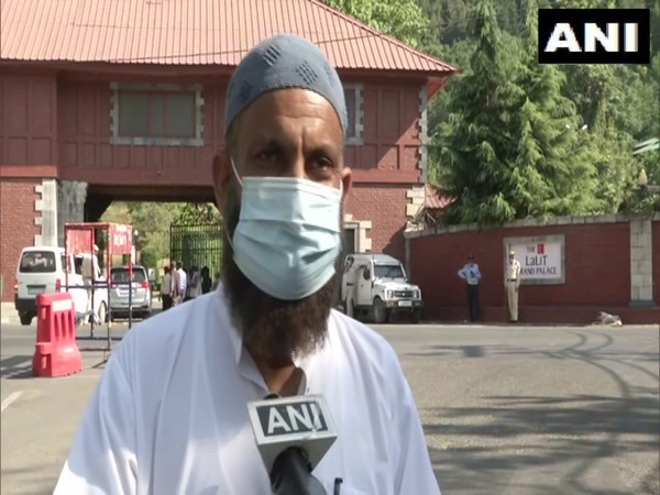 Civil Society Baramulla head Basharat Mehraj speaking to ANI in Srinagar on Wednesday. [Photo/ANI]