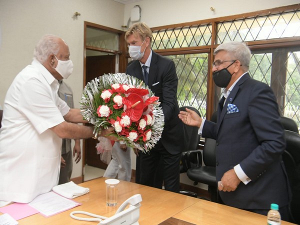 Karnataka CM Yediyurappa meets Sweden's Ambassador to India (Photo Credit: Twitter)