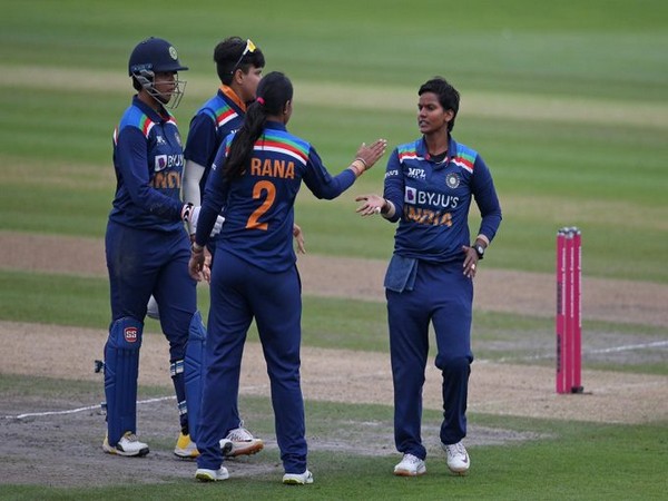 India defeated England in 2nd T20I (Photo/ BCCI Women Twitter)