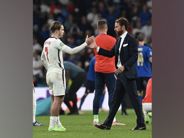 Jack Grealish and Gareth Southgate (Photo: Twitter/Aston Villa)