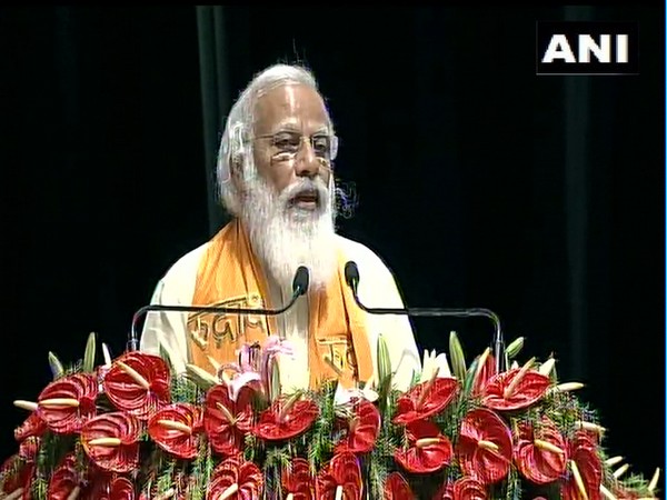 PM Modi at the inauguration of the Rudraksh convention centre in Varanasi on Thursday. [Photo/ANI]