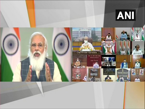 Vijayan briefed PM Modi about COVID-19 situation in Kerala (photo/ANI)