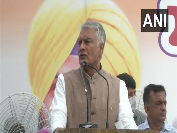 Congress leader Sunil Jakhar (Photo:ANI)
