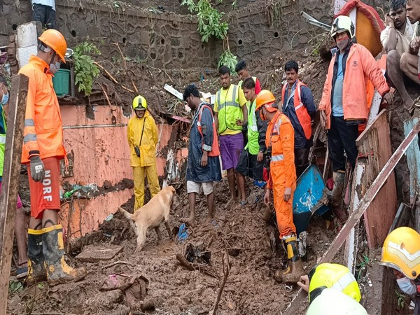 A visual of the ongoing rescue operations in Chembur area. (Photo/ANI)