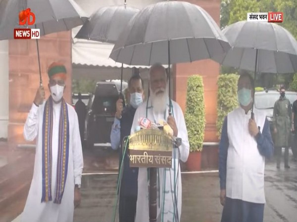 Prime Minister Narendra Modi (centre) outside the Parliamnet House. (Photo/ANI)