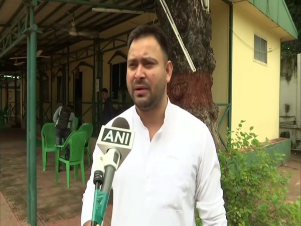 RJD leade Tejashwi yadav speaking to ANI, in Patna on Monday. [Photo/ANI]