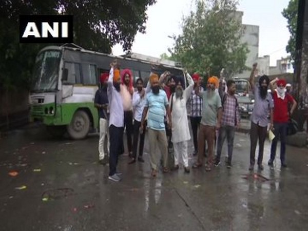 Punjab roadways contractual staffers protest against govt (Photo/ANI) 