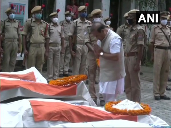 Assam Chief Minister Himanta Biswa Sarma paying tributes on Tuesday.