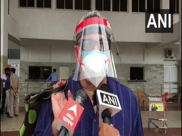 TMC MP Derek O' Brien speaking to reporters in Agartala on Thursday. [Photo/ANI]