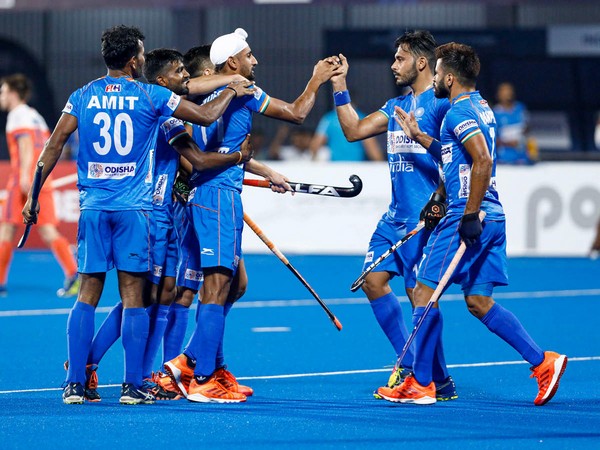 Hockey players celebrate after beating Great Britain. (Photo/ KKR twitter)