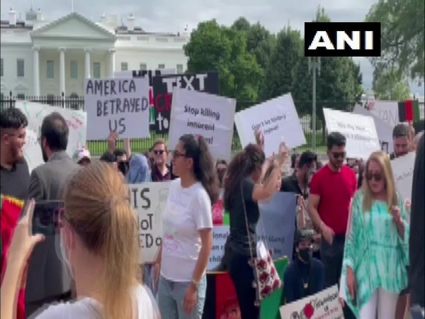 Visual from the protest outside White House.  