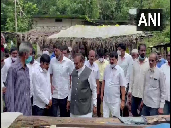 Karnataka Minister KS Eshwarappa visits flood-hit areas (Photo/ANI)