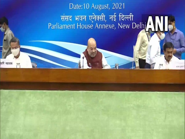 Amit Shah chairing 36th meeting of Committee of Parliament on Official Langauge in New Delhi on Tuesday. [Photo/ANI]